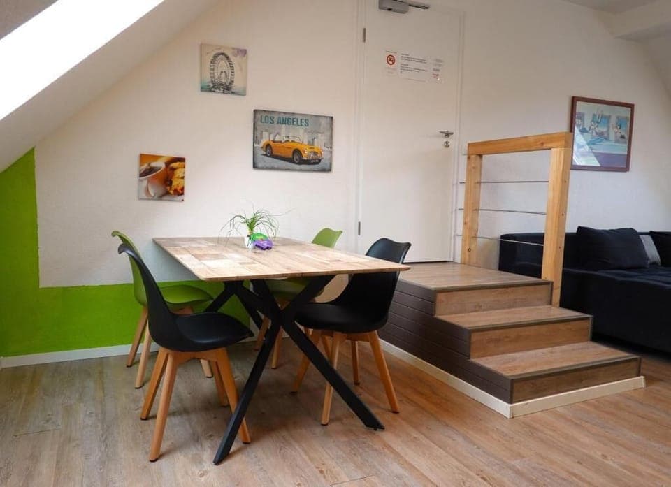 Apartment, Garden View | Dining