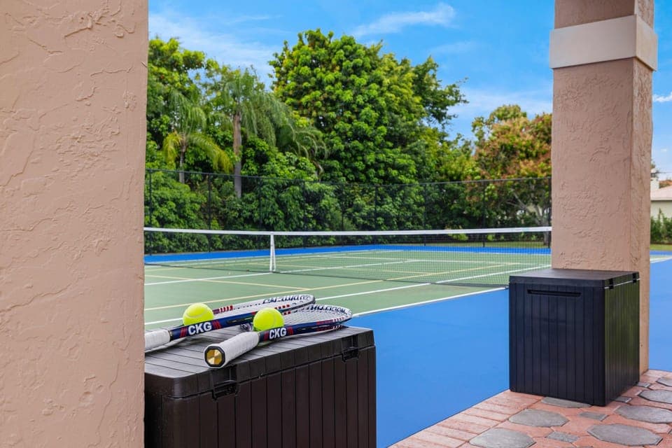 Sport court