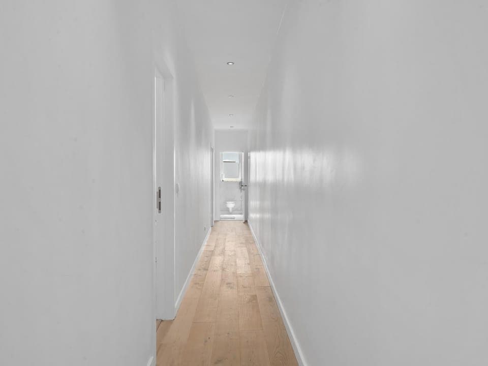 Entrance / Reception