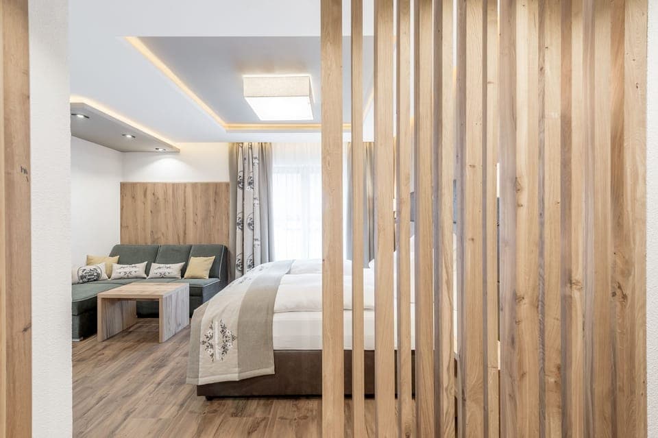 Luxury Double Room, Mountain View | Hypo-allergenic bedding, down comforters, minibar, in-room safe