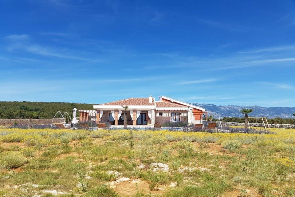 Holiday Home Swimming Pool