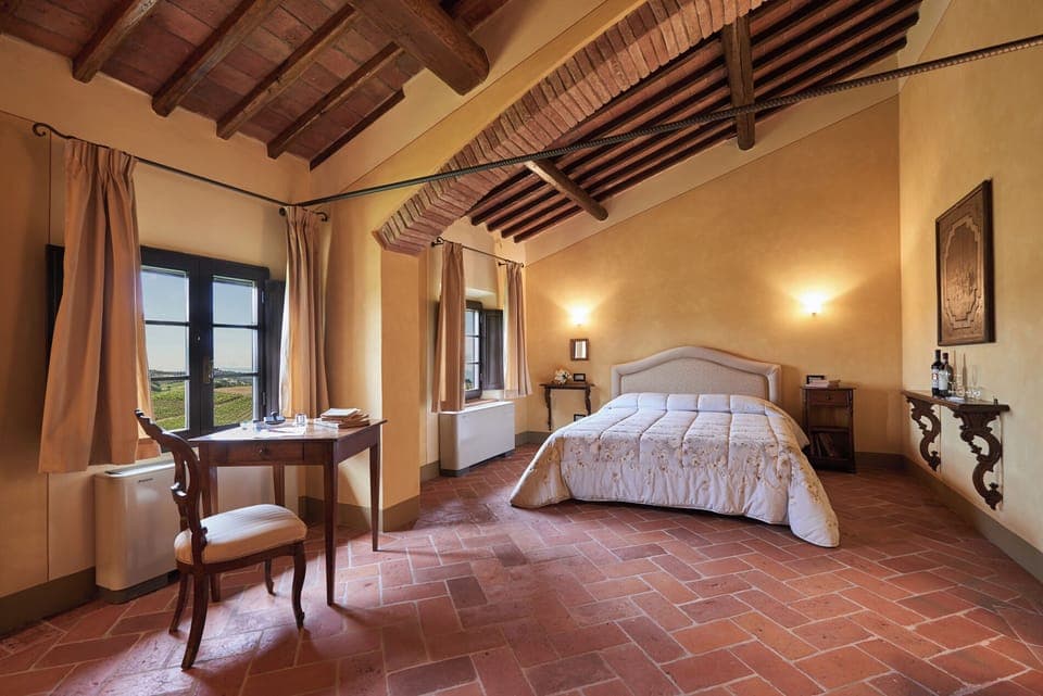 Junior Suite, 1 Bedroom, Garden View | Frette Italian sheets, premium bedding, pillowtop beds, in-room safe