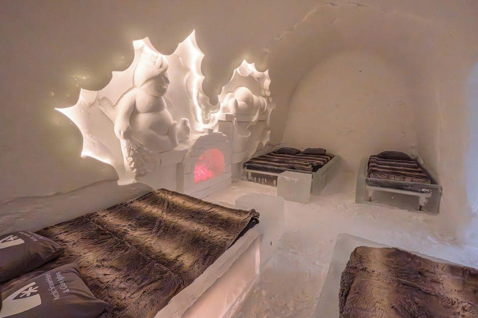 SnowHotel Family (cold room) | Individually decorated, free WiFi, bed sheets