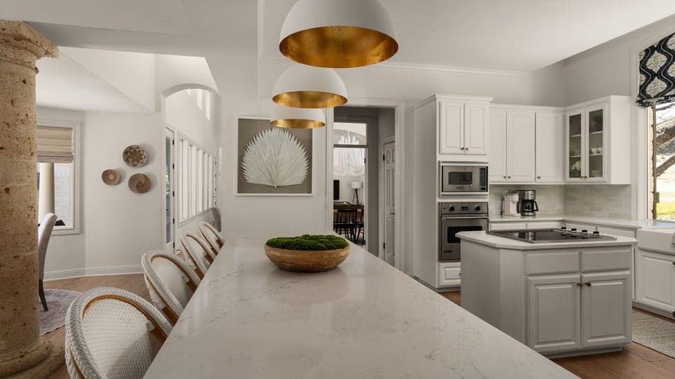 A great spot for morning coffee, snacks, or chatting while the chef works in the kitchen.
