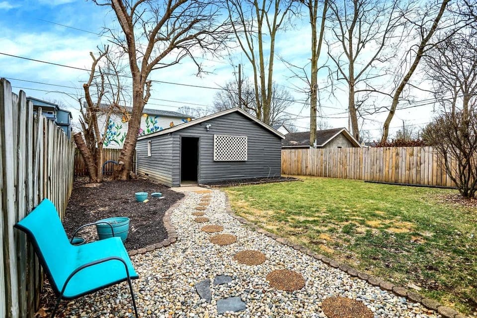 Spacious Private Backyard (Fully Fenced)
