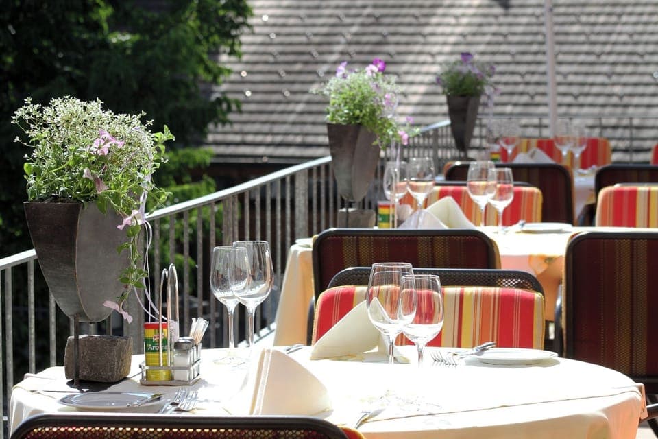 Outdoor dining