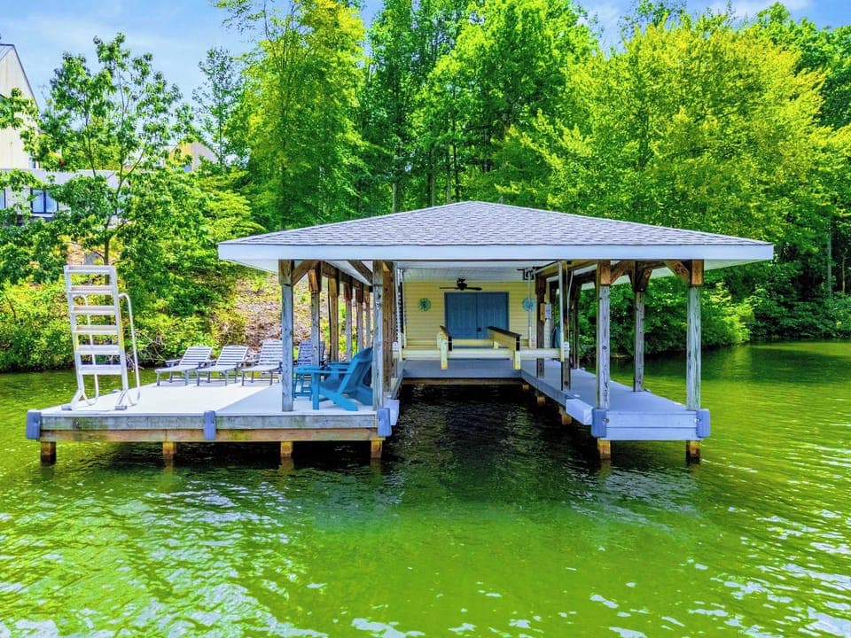 Pull up a chair and watch the osprey work. The lakeside pavilion is the kind of spot you don't want to leave.