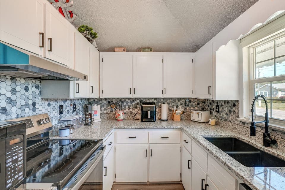 Kitchen | Dishwasher | Refrigerator | Spices