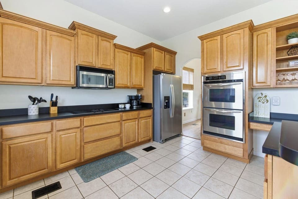 Palms kitchen is large