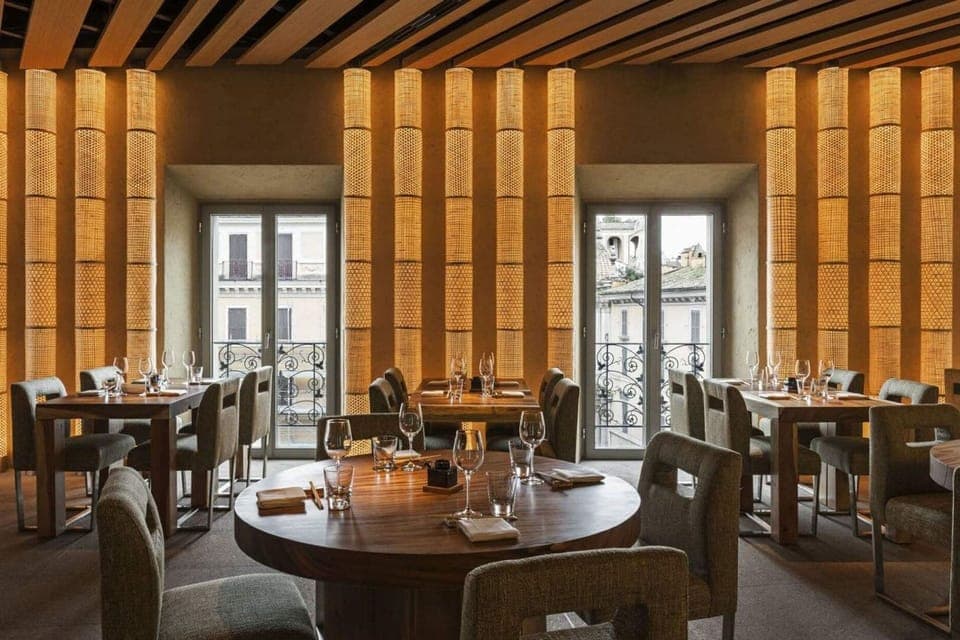 Lunch and dinner served