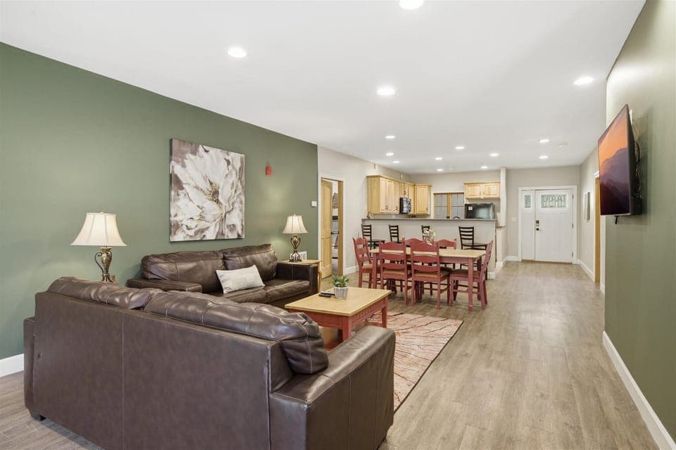 This space draws everyone in naturally—whether it’s quiet conversations, movie nights, or simply being together, it’s designed to keep your group connected and comfortable.