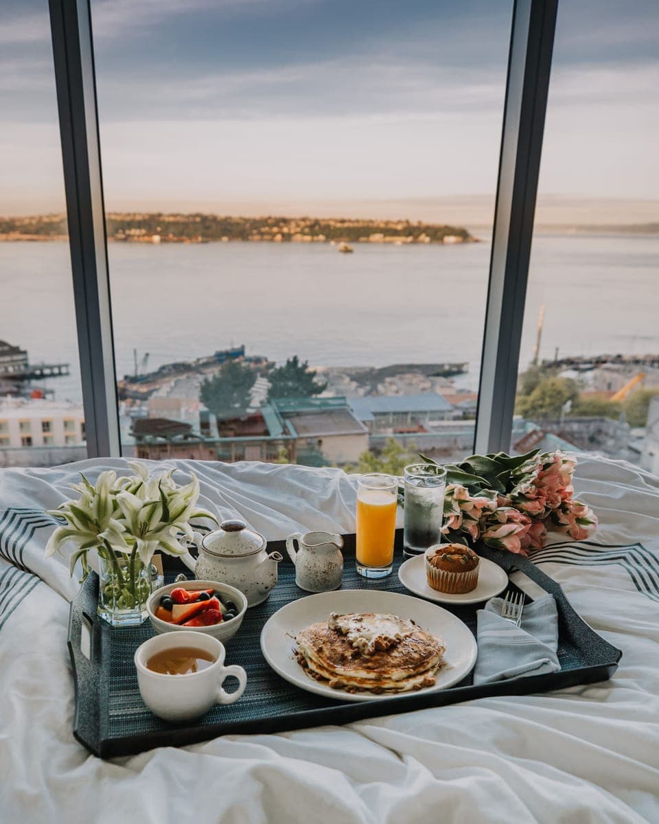 Daily full breakfast for a fee