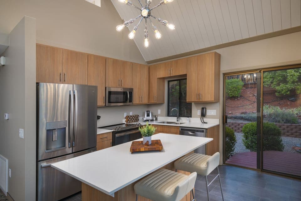 Family Chalet, Kitchen, Mountain View | Private kitchen | Coffee/tea maker