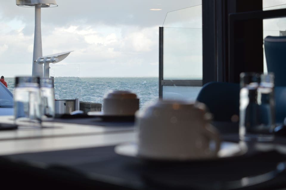 Daily buffet breakfast (EUR 16 per person)