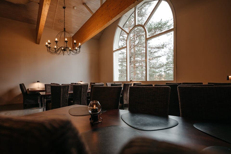 Breakfast and dinner served, Scandinavian cuisine