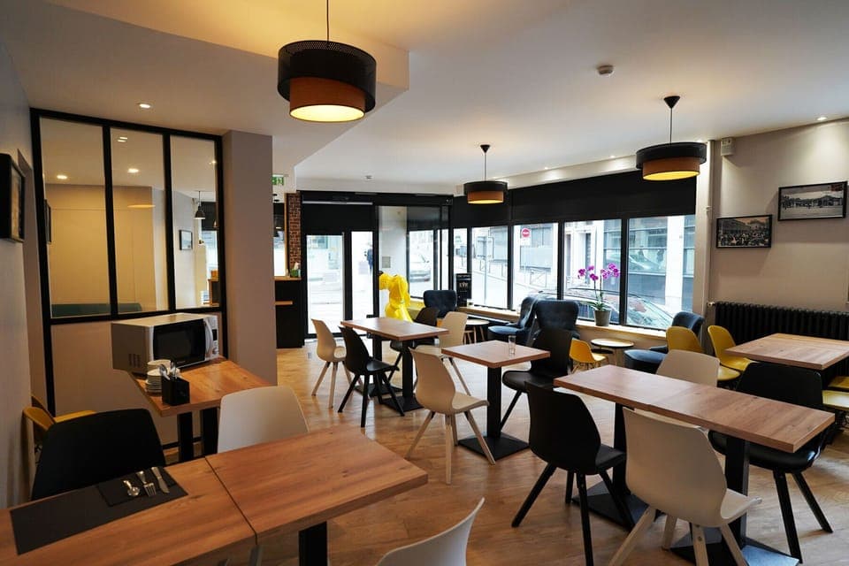 Daily buffet breakfast (EUR 18 per person)