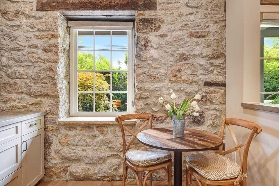 Suite, Multiple Beds, Terrace, Ground Floor | In-room dining