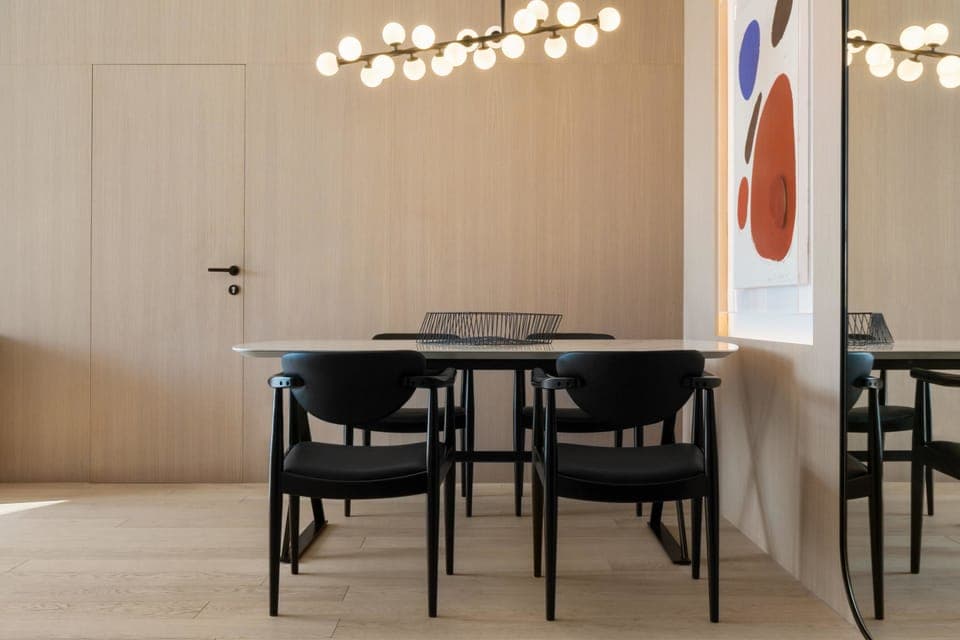 Penthouse One-Bedroom Suite, Terrace, Balcony, Sea View  | In-room dining