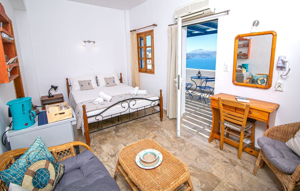 Double Room (Caldera View) | Beach/ocean view