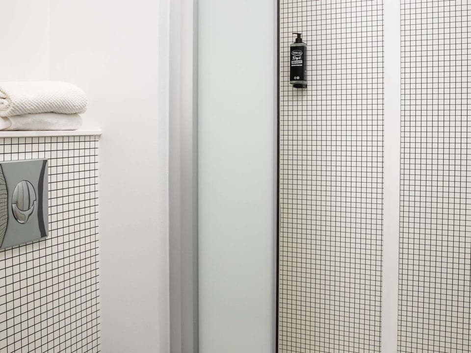 Triple Room, Multiple Beds | Bathroom | Shower, rainfall showerhead, eco-friendly toiletries, towels