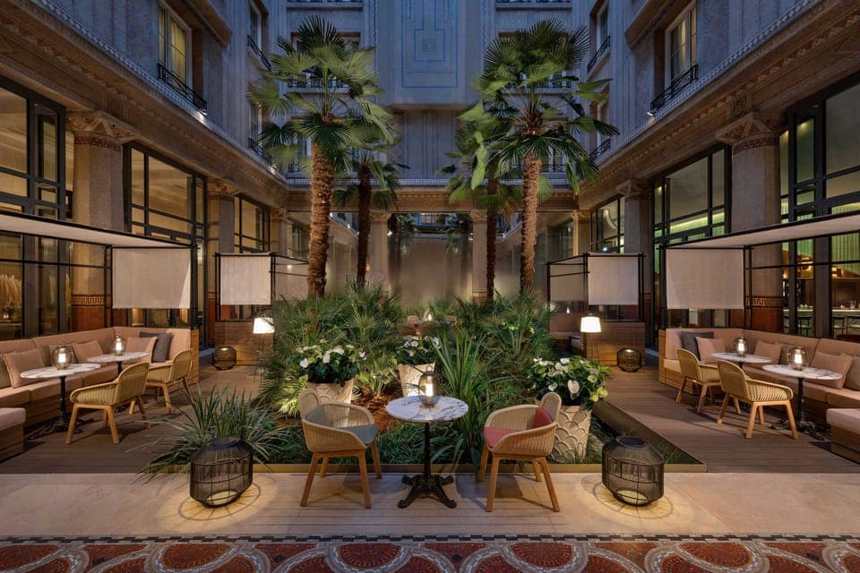 Breakfast, lunch, dinner served; French cuisine, garden views 