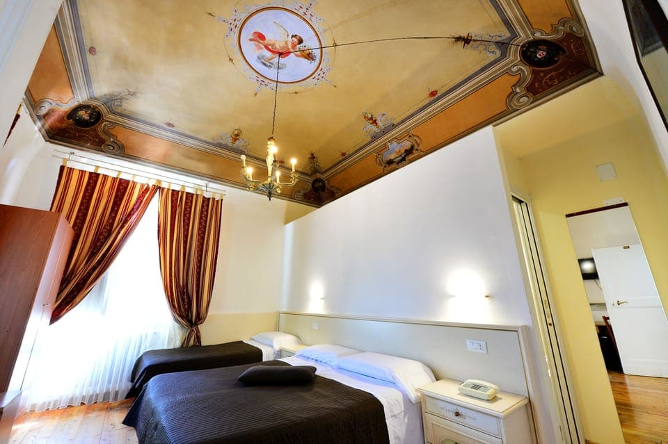 Premium bedding, minibar, desk, iron/ironing board