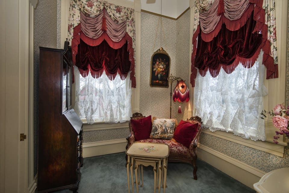 The Chatelaine Suite, Fireplace and Jetted Tub | Premium bedding, desk, soundproofing, iron/ironing board