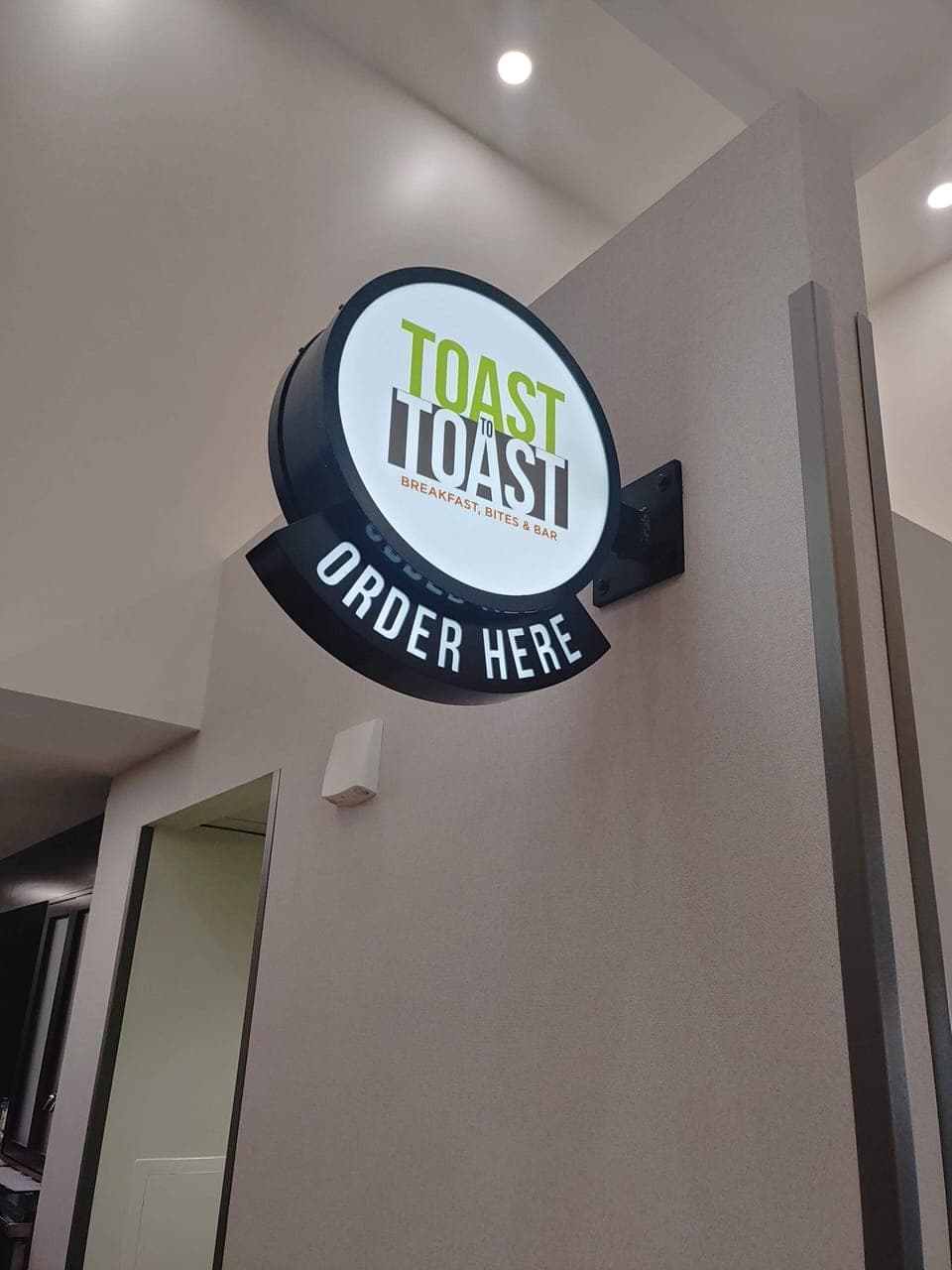 Breakfast and dinner served, American cuisine