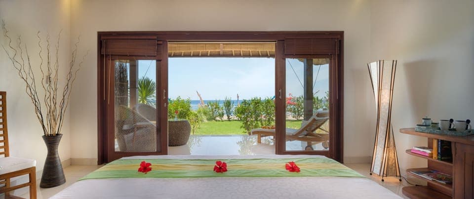 Bungalow, Private Pool, Beachfront | Minibar, in-room safe, individually decorated, free WiFi