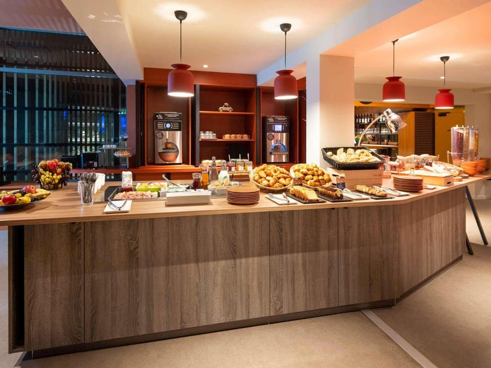 Daily buffet breakfast (EUR 12 per person)