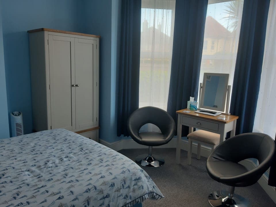 Double Room, Ensuite (Ground Floor) | Free WiFi, bed sheets