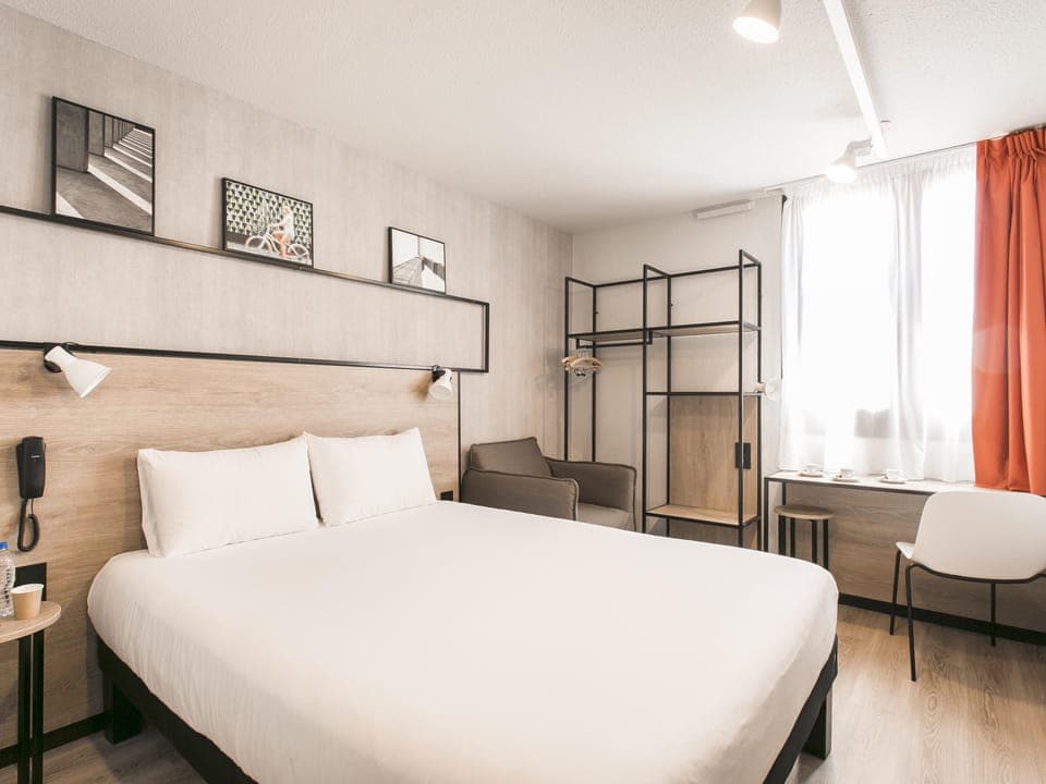 Standard Room, 1 Double Bed with Sofa bed | Premium bedding, desk, blackout drapes, soundproofing