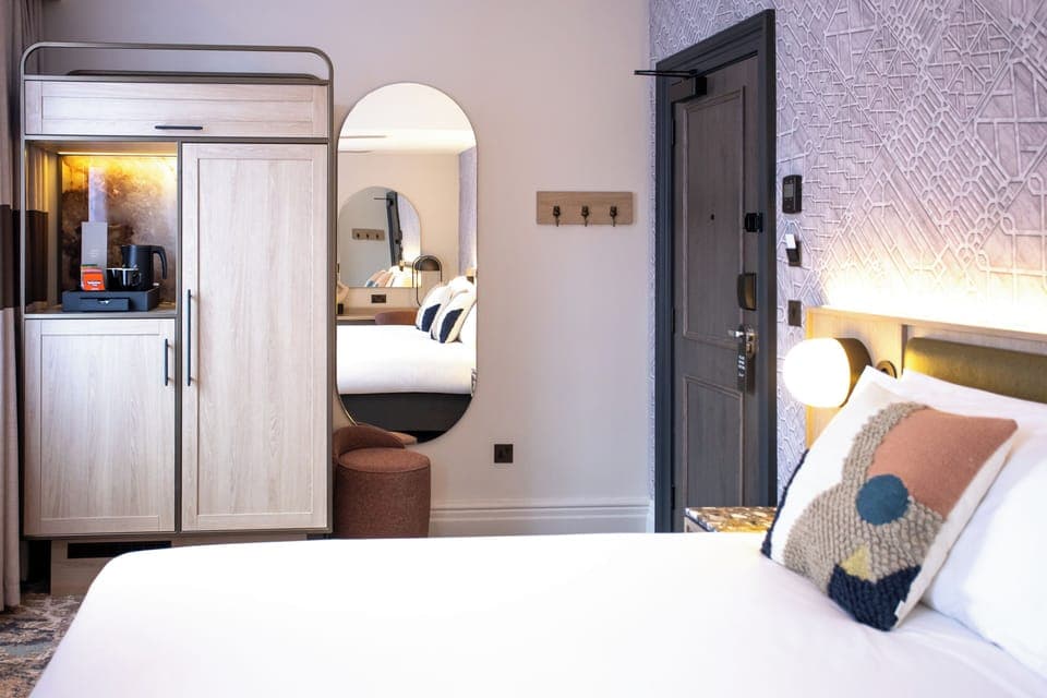 Newly Refurbished Deluxe Double Room | Hypo-allergenic bedding, in-room safe, desk, laptop workspace