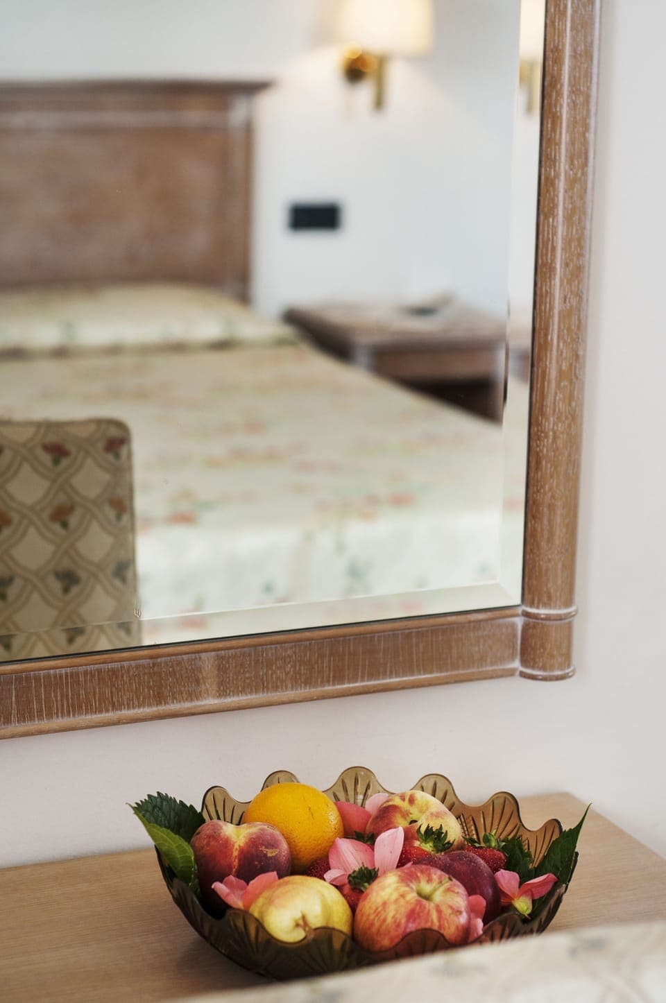 Single Room | In-room safe, individually decorated, individually furnished, desk