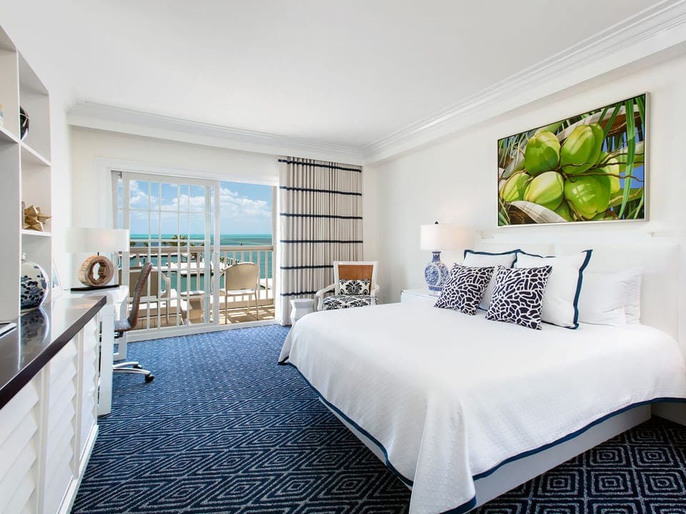 Egyptian cotton sheets, premium bedding, down comforters, in-room safe