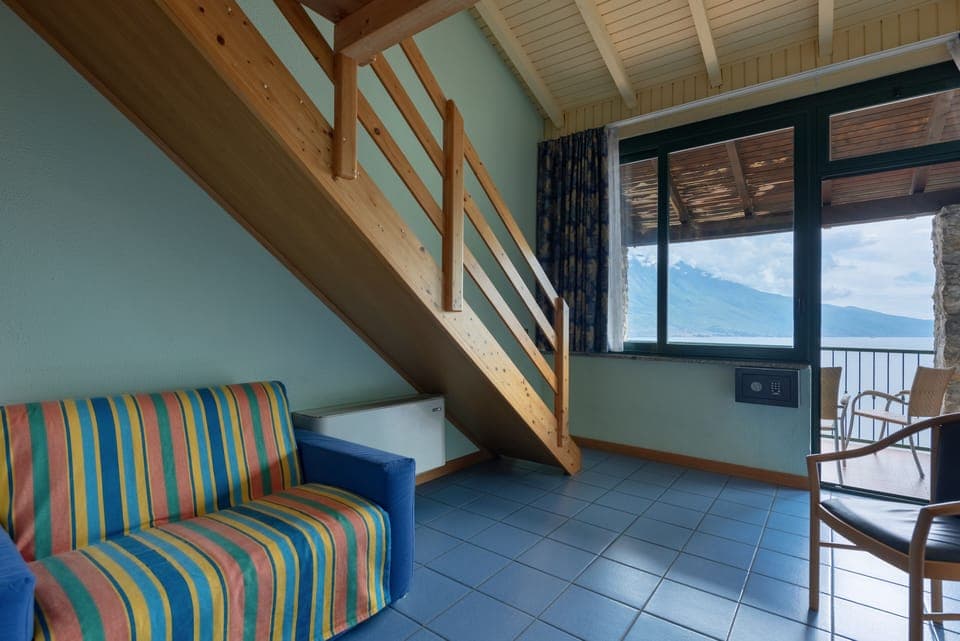 In-room safe, blackout drapes