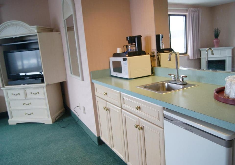 Mini-fridge, microwave, coffee/tea maker