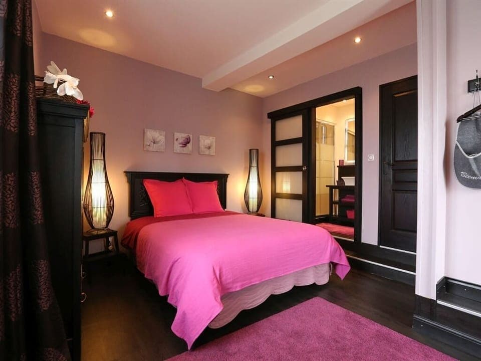 Superior Double Room, Private Bathroom | 1 bedroom, WiFi