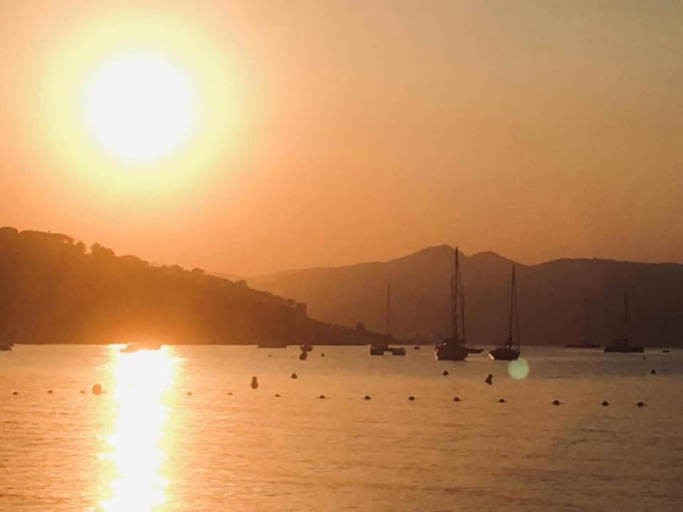 Surroundings [summer] (1-5 km)