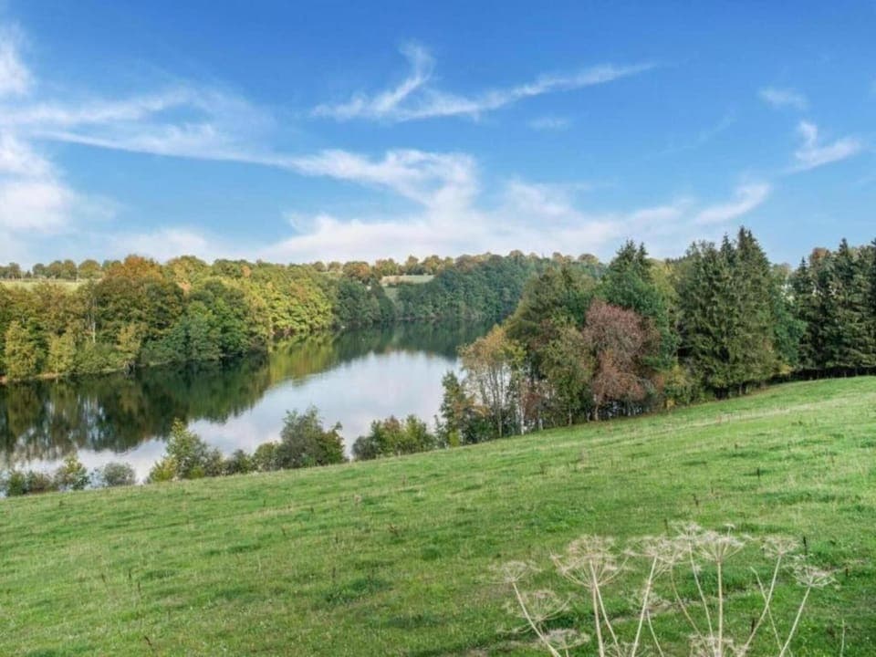 Surroundings [summer] (1-5 km)