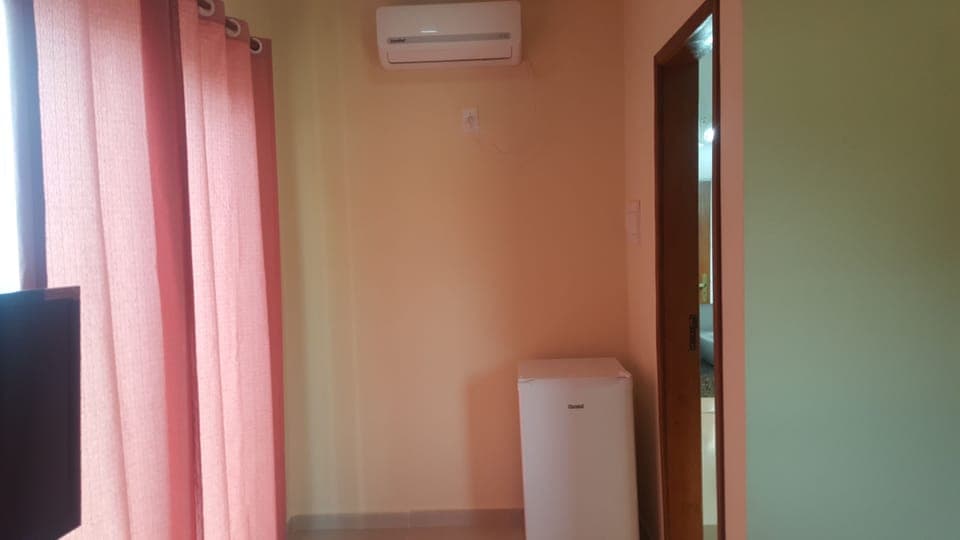 Deluxe Double Room Single Use, 1 King Bed, Beach View, Sea Facing | Minibar, soundproofing, free WiFi, bed sheets