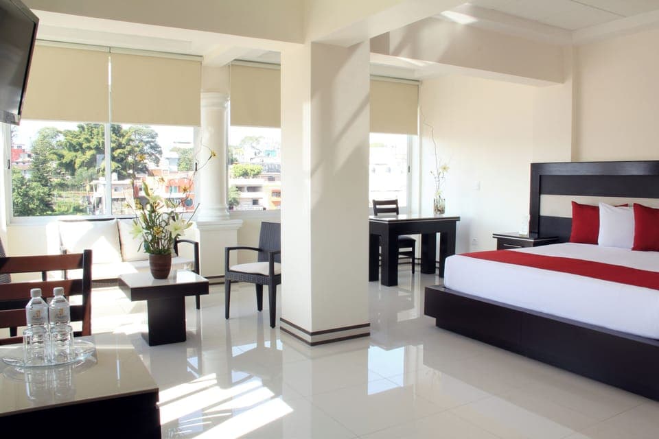 Deluxe Suite, 1 King Bed (Master) | Premium bedding, in-room safe, individually furnished, desk