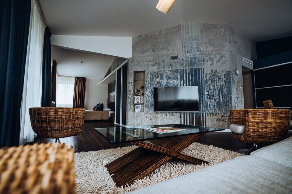 Grand Apartment with SPA access | Minibar, in-room safe, desk, blackout drapes