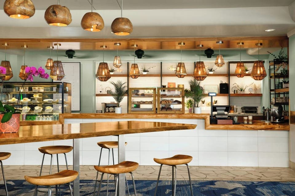 Breakfast, lunch and dinner served