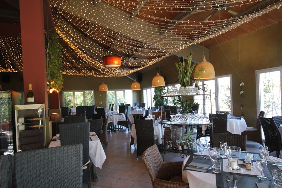 Lunch and dinner served, French cuisine