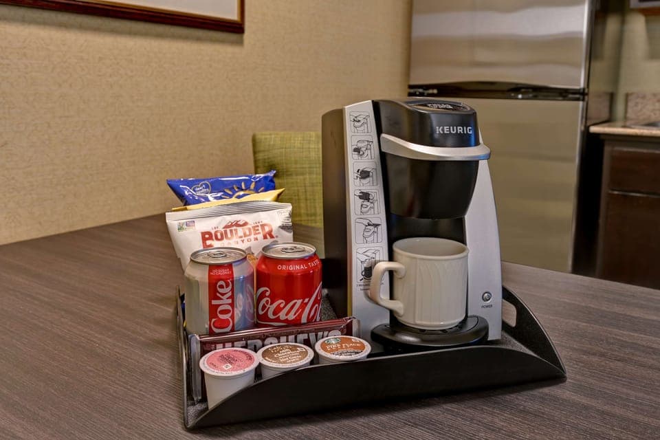 Premium Suite, 1 Bedroom, Non Smoking | Premium bedding, pillowtop beds, desk, blackout drapes