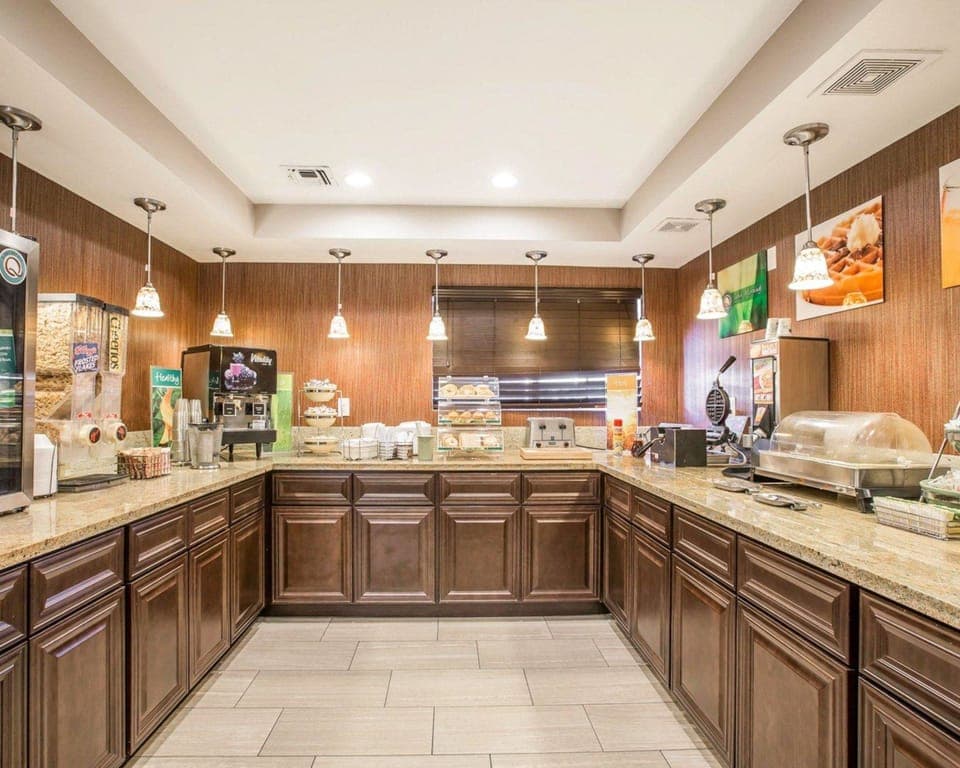 Free buffet breakfast