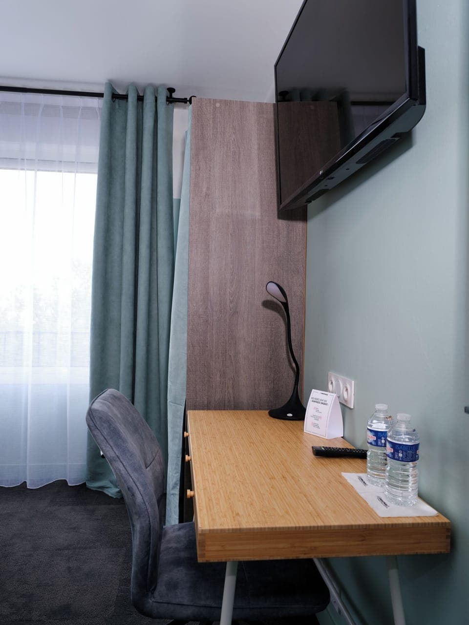 Comfort Twin Room | 1 bedroom, premium bedding, desk, iron/ironing board