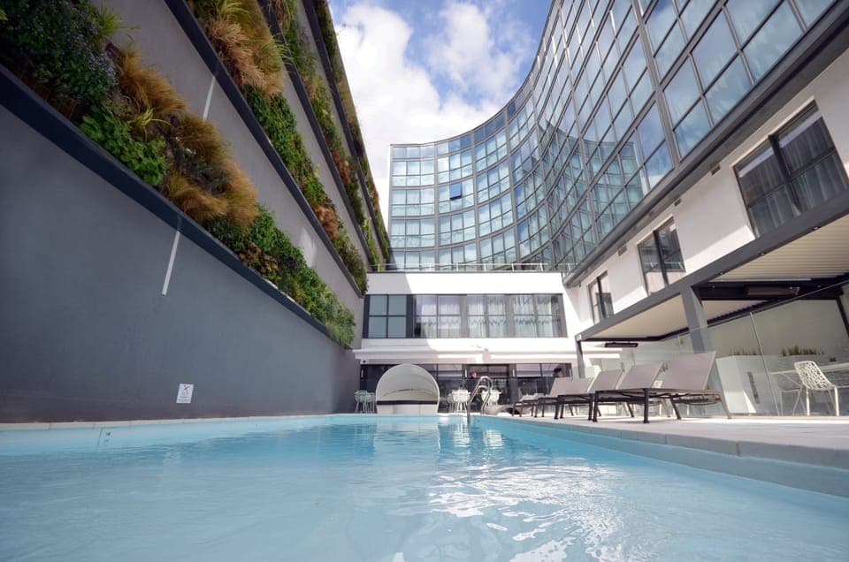 Outdoor pool, sun loungers