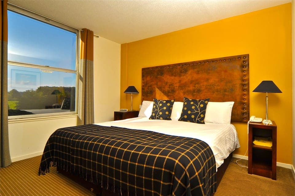 Standard Room | Desk, iron/ironing board, free WiFi, bed sheets